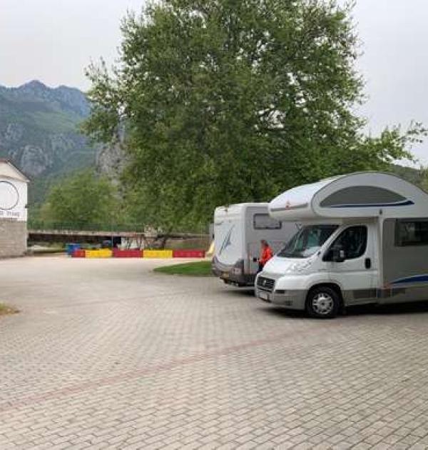 Hoofdfoto Parking Pyli Town Hall
