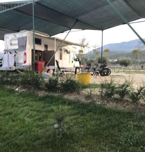 Hoofdfoto River Side Camping