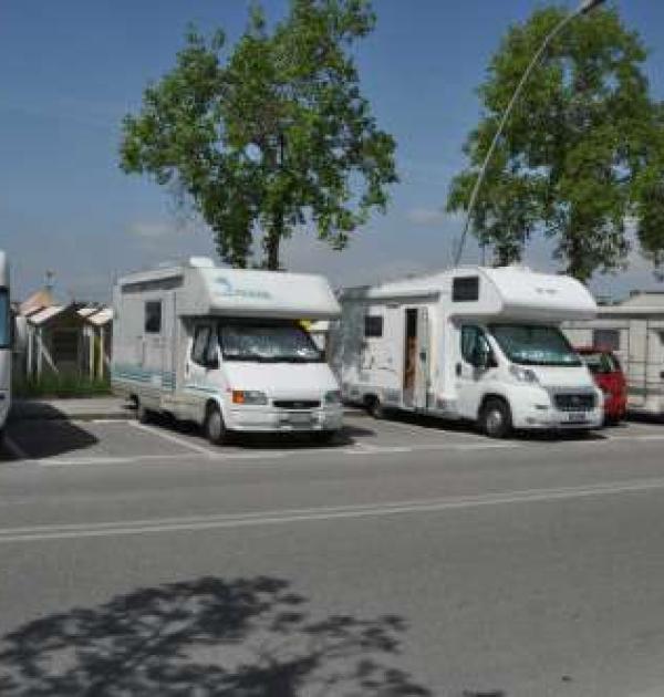 Hoofdfoto Camper Service Ai Parchi