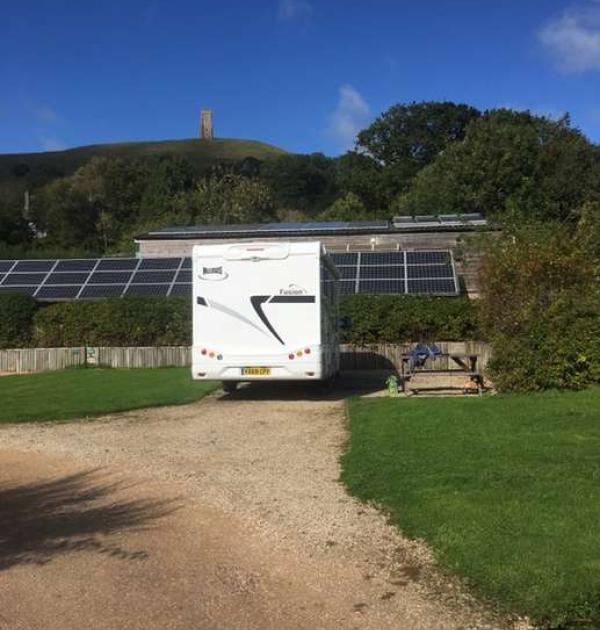 Hoofdfoto Glastonbury Cottages & Caravanning
