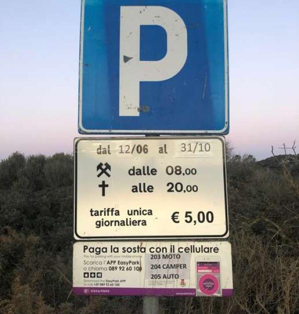 Hoofdfoto Parcheggio Porto Giunco