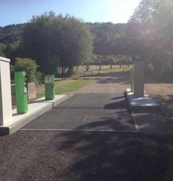 Hoofdfoto Aire Camping-Car Park Forges