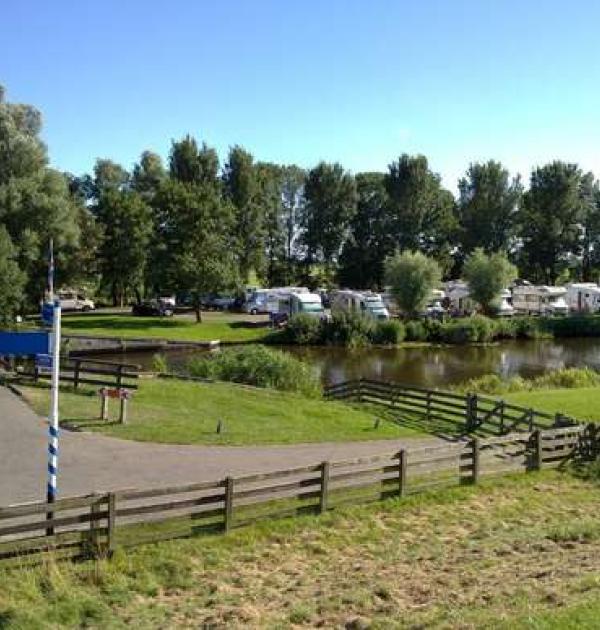 Hoofdfoto Camperlocatie bij camping 't Sėleantsje