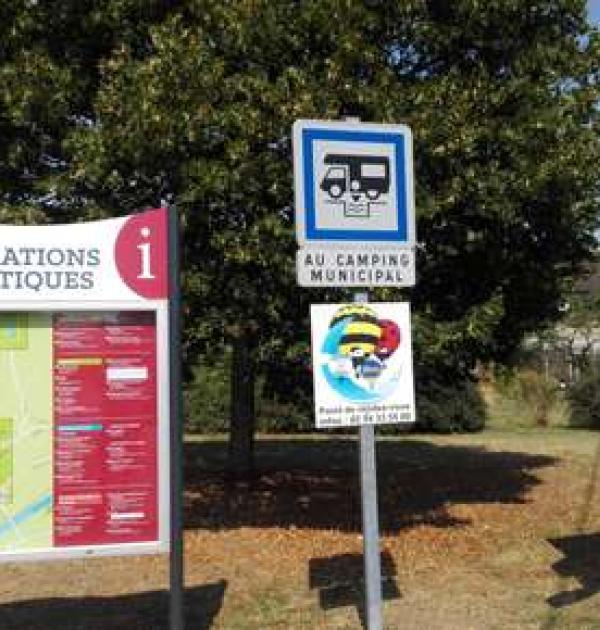 Hoofdfoto Aire CAMPING-CAR PARK de Veuzain-sur-Loire - Onzain