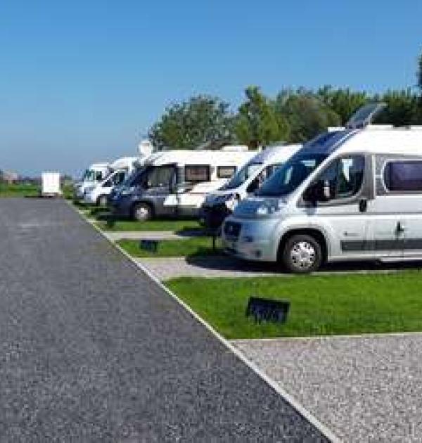 Hoofdfoto Camperplaats Het Ovenbuur